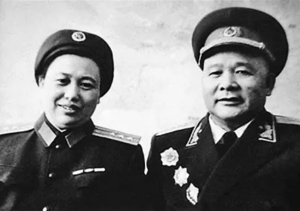 【HEF党建小课堂100讲】第六十一讲：眼睛被子弹击穿，全身17处弹痕，硬是走完了万里长征……(图8)