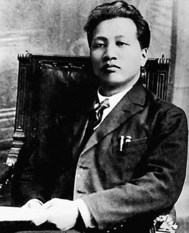 【HEF党建小课堂100讲】第九十一讲：“十二时快到了，就要上杀场，不能再写了……”(图3)